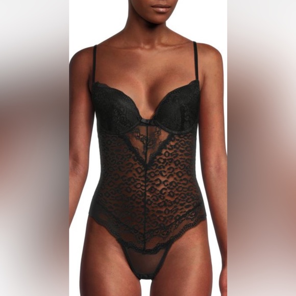 NWOT Leopard Lace Teddy - Black Fuschia, Secret Lace with cut outs - Picture 5 of 10